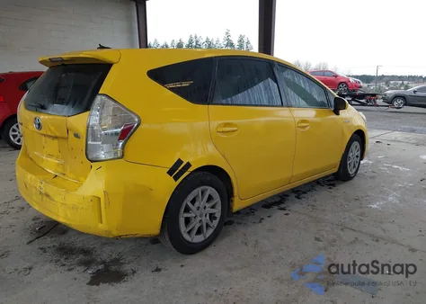 2013 Toyota Prius V Three из США, поврежденный, VIN JTDZN3EU1D3288024